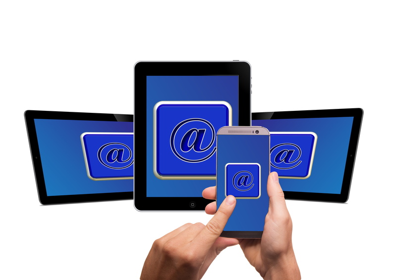 smartphones, electrical equipment, computer, computer equipment, broadcast, screenshot, white background, human Hand, hand, smart phone, internet, computer network