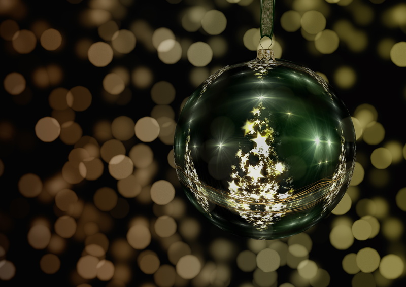 art, greetings, focus on foreground, birthday, christmas, christmas Ornament, gold, defocused, happy, give away, indoors, santa claus, christmas card, christmas shopping