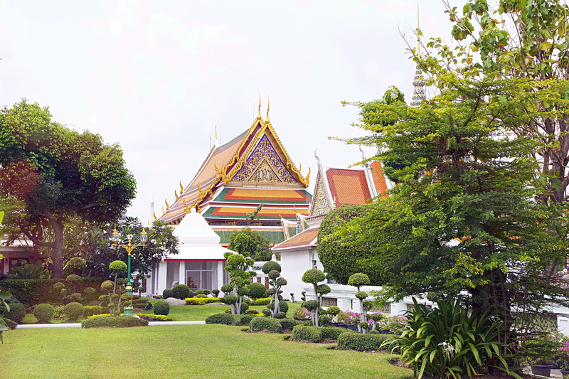 day, sky, place of worship, buddhism, Wat Arun, Temple, southeast, travel destinations, gilded, gold, faith, grass, spirituality, architecture, building exterior