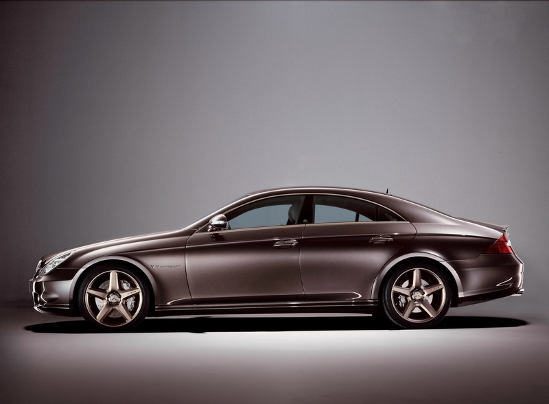shiny, indoors, metal, motor vehicle, retro styled, no people, gray background, luxury, 2006, wealth, leather, mode of transportation, black, Ingenieur