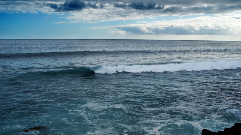land, blue, tranquil scene, sport, 4K, beauty in nature, reunion island, sea waves, horizon over water, nature, outdoors, wave, tranquility, beach, sky