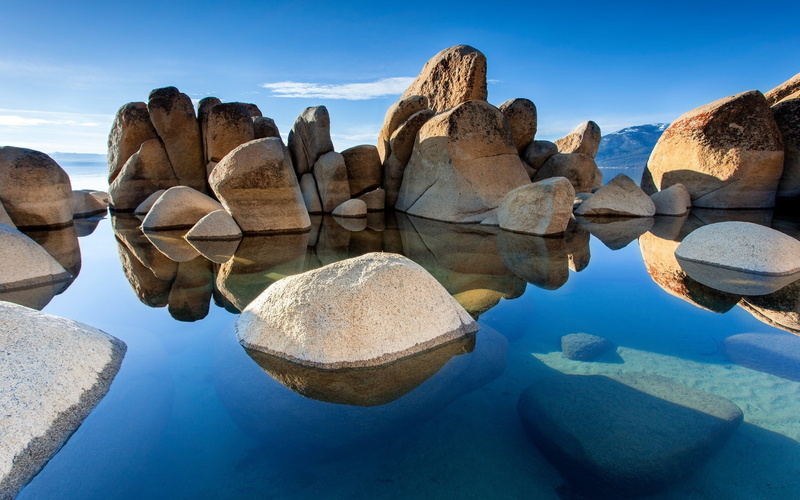 nature, rock, 2K, rocks, outdoors, non-urban scene, tranquil scene, day, tranquility, sky, reflection, rock - object, stones, blue, rock formation, brown