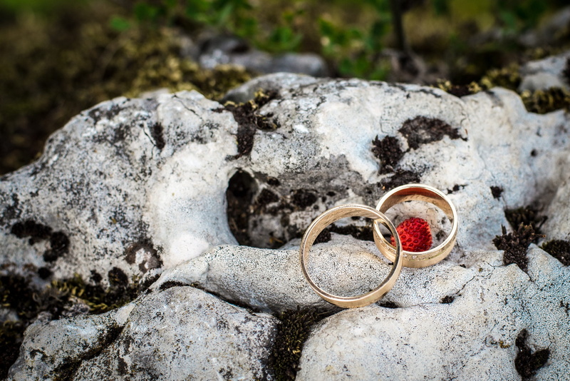 2K, nature, two, young couple, jewelry, solid, close-up, rock, rings, heart shape, gray, wedding, stone, positive emotion, focus, shallow, rock - object