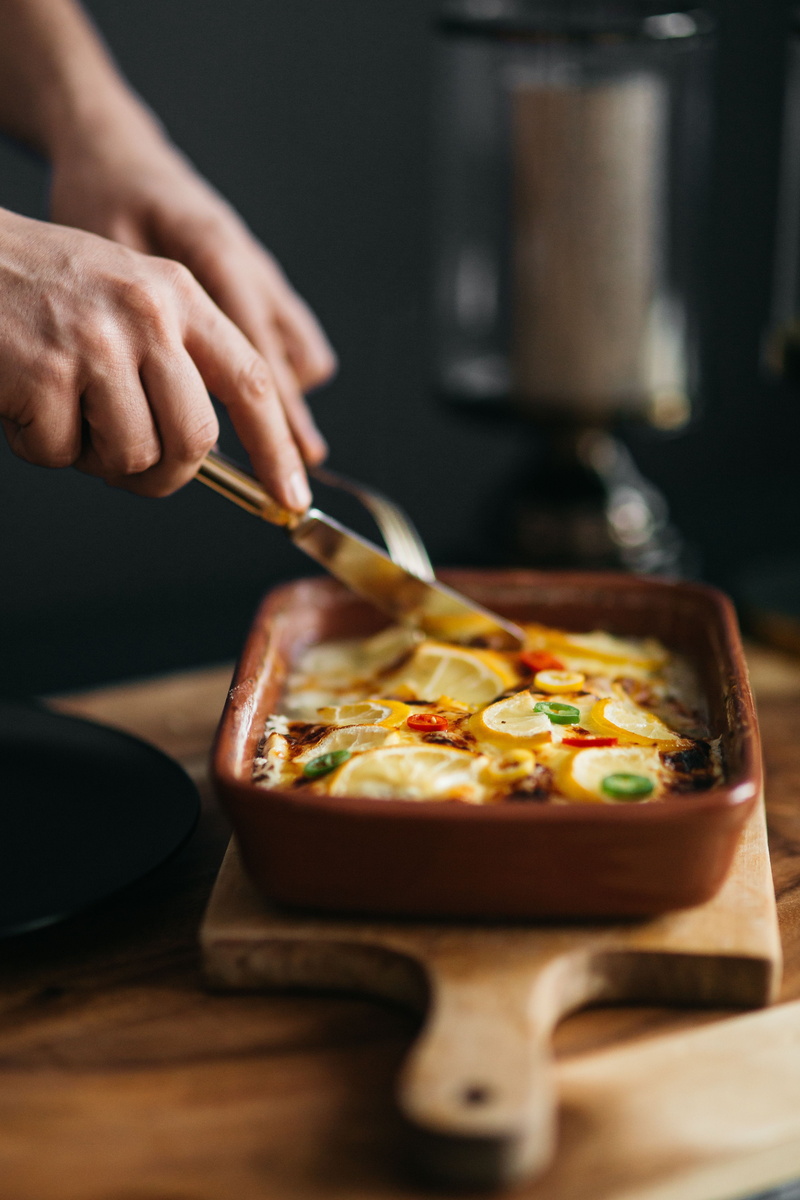 adult, homemade, healthy Eating, people, cooking, preparing Food, human Hand, slice, table, food, close-up, selective Focus, dish, leomn, pizza, kitchen