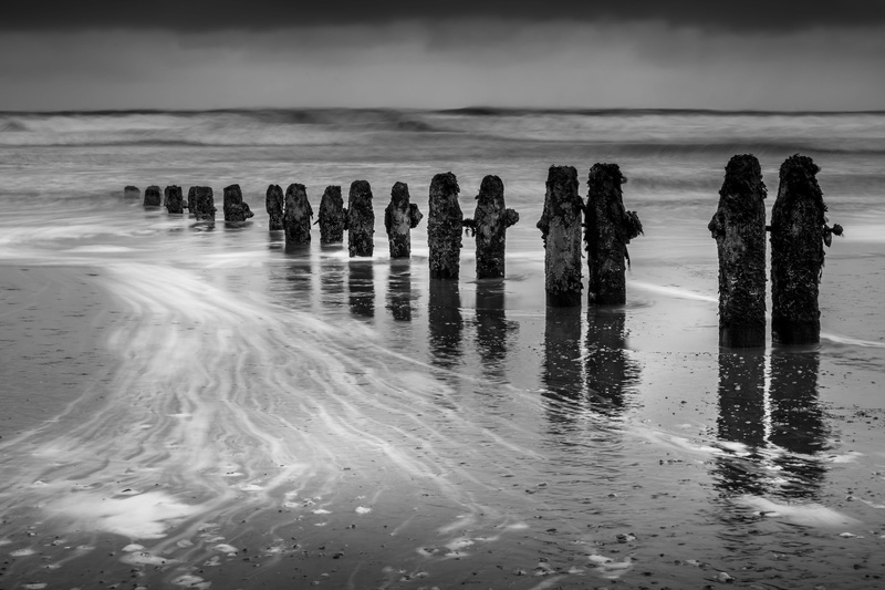 lines, long exposure, waterfront, tide, sea, 5K, nature, outdoors, beauty in nature, sandsend, wooden post, no people, cloud - sky, black and white, scenics - nature