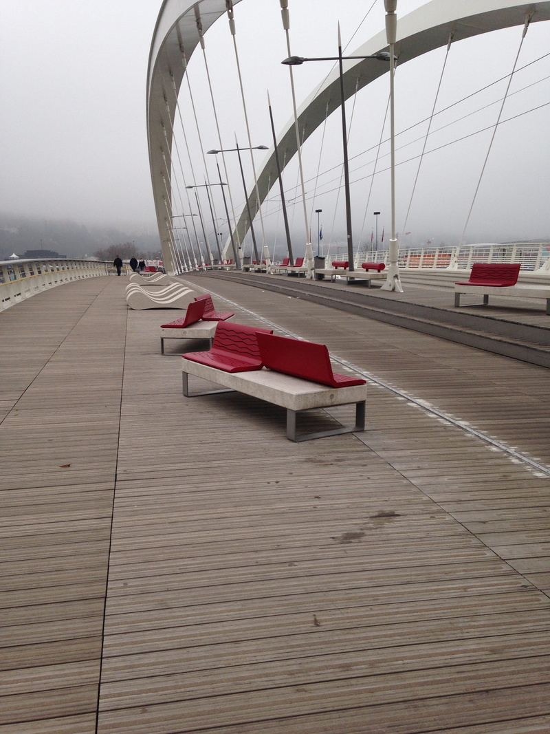 mode of transportation, sky, street, land vehicle, Confluence, road, connection, day, empty, bridge - man made structure, Lyon, direction, nature, transportation