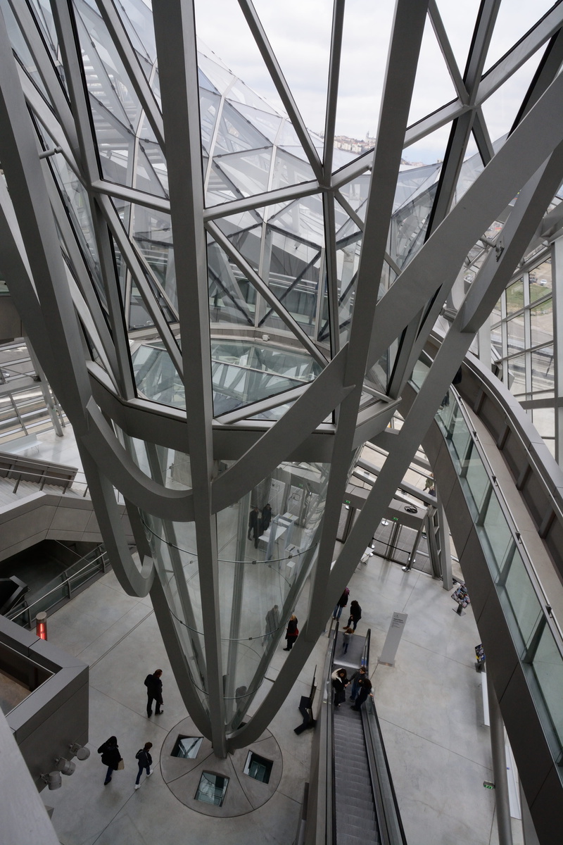 metal, confluence museum, built structure, architecture, transportation, indoors, lyon, travel, real people, mode of transportation, glass - material, 5K