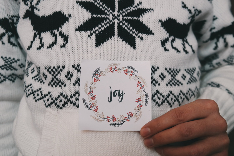 embroidery, fabric, wear, human hand, fashion, sweater, 5K, pattern, finger, positive emotion, textile, one person, traditional, communication, love, close-up