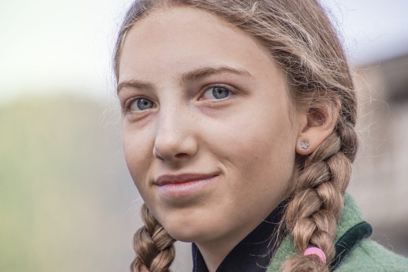 body part, smiling, human face, teenager, charm, close-up, people, beauty, 4K, hairstyle, hair, nice, headshot, bella, looking at camera, freckle, young adult