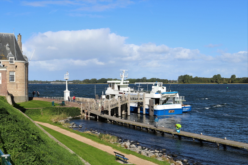 built structure, ships, plant, city, nautical vessel, outdoors, transportation, 5K, cloud - sky, veere, mode of transportation, architecture, nature, sky