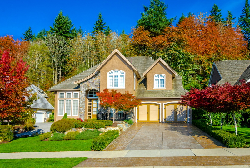 formal Garden, home Ownership, house, housing Development, change, luxury, architecture, cottage, front or Back Yard, residential Building, garage, green Color