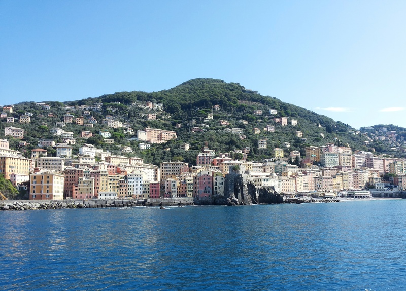 residential district, built structure, city, waterfront, summer, houses, mountain, beach, land, sky, costa, water, lake, 2K, cityscape, building exterior