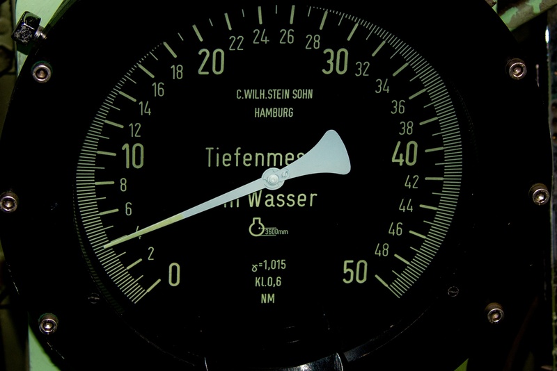 no people, equipment, 1080P, instrument of measurement, dashboard, ammeter, bar, land vehicle, detail, speed, pointer, meter - instrument of measurement