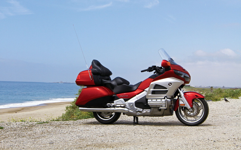 touring, land, land vehicle, silver, day, mode of transportation, 2K, sunlight, Honda, riding, transportation, Motorcycles, leisure activity, travel, beauty in nature