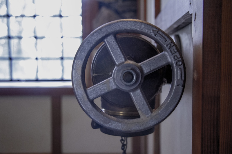 focus on foreground, window, steam, open, pressure, protection, geometric shape, machine part, construction, connection, no people, wrought iron, steampunk