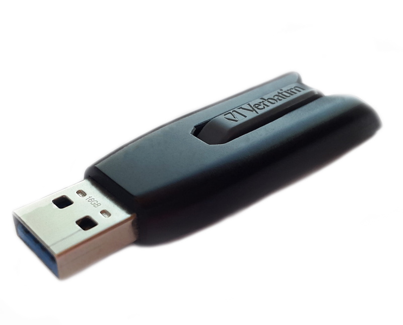 usb cable, data, studio shot, close-up, western script, indoors, black color, 2K, wireless technology, electronics, white background, text, cut out, memory
