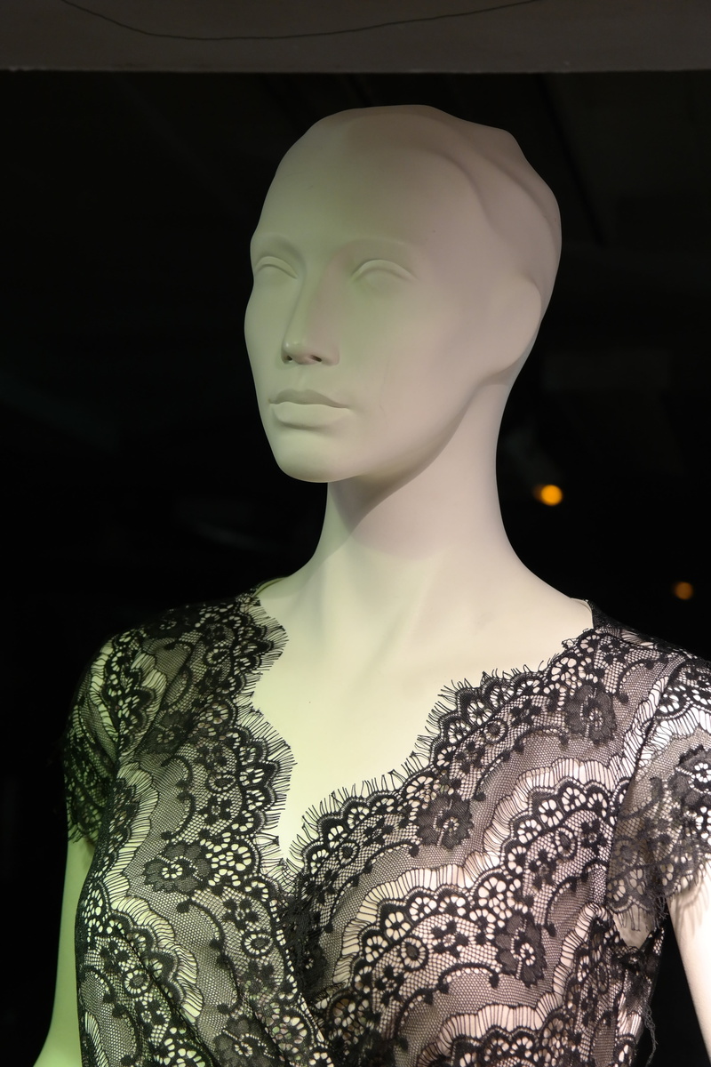 creativity, front view, mannequin, studio shot, simply, store, dress, statue, 5K, tattoo, female likeness, display dummy, indoors, fashion industry, art and craft