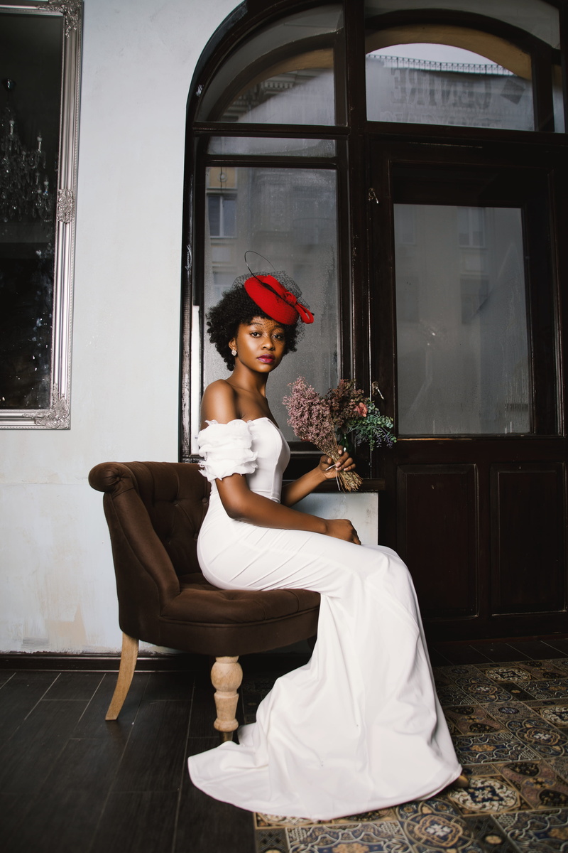 woman, one person, wedding, vogue, room, real people, fabric, dress, hairdo, adult, full length, women, sofa, indoors, young women, furniture, girl, glamour