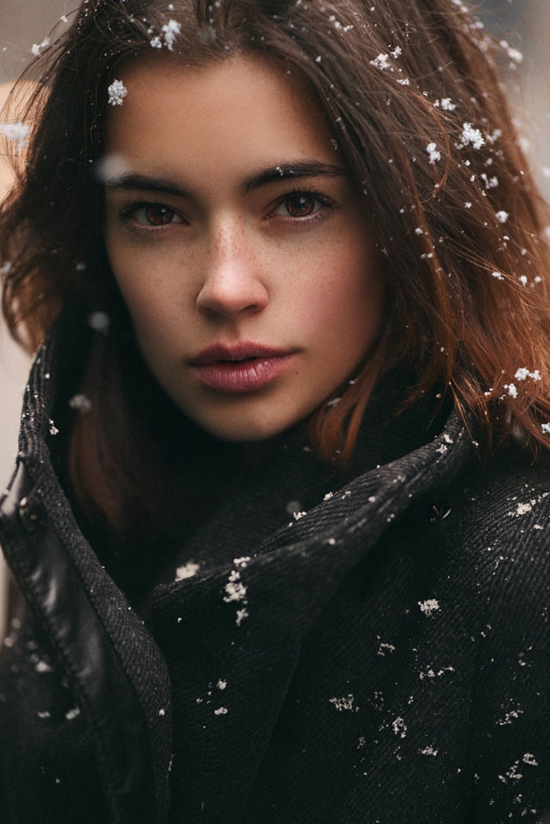 curly hair, young women, model, black outfits, Lidia Savoderova, Stas Pushkarev, beautiful people, hairstyle, headshot, serious, long hair, dark, coats