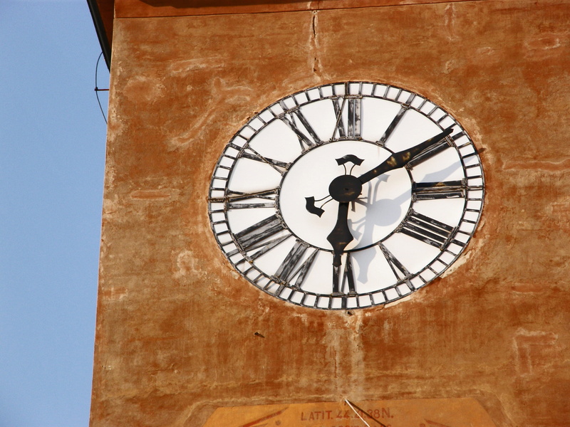 Time, roman numeral, day, hour hand, 2K, sky, wall - building feature, no people, Timetable, outdoors, minute hand, clock, building, built structure, europe