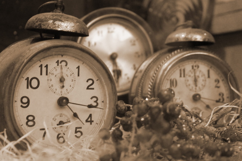 close-up, antique, clock face, 1080P, timetable, pocket watch, focus, watch, no people, number, instrument of time, group of objects, vintage, photography