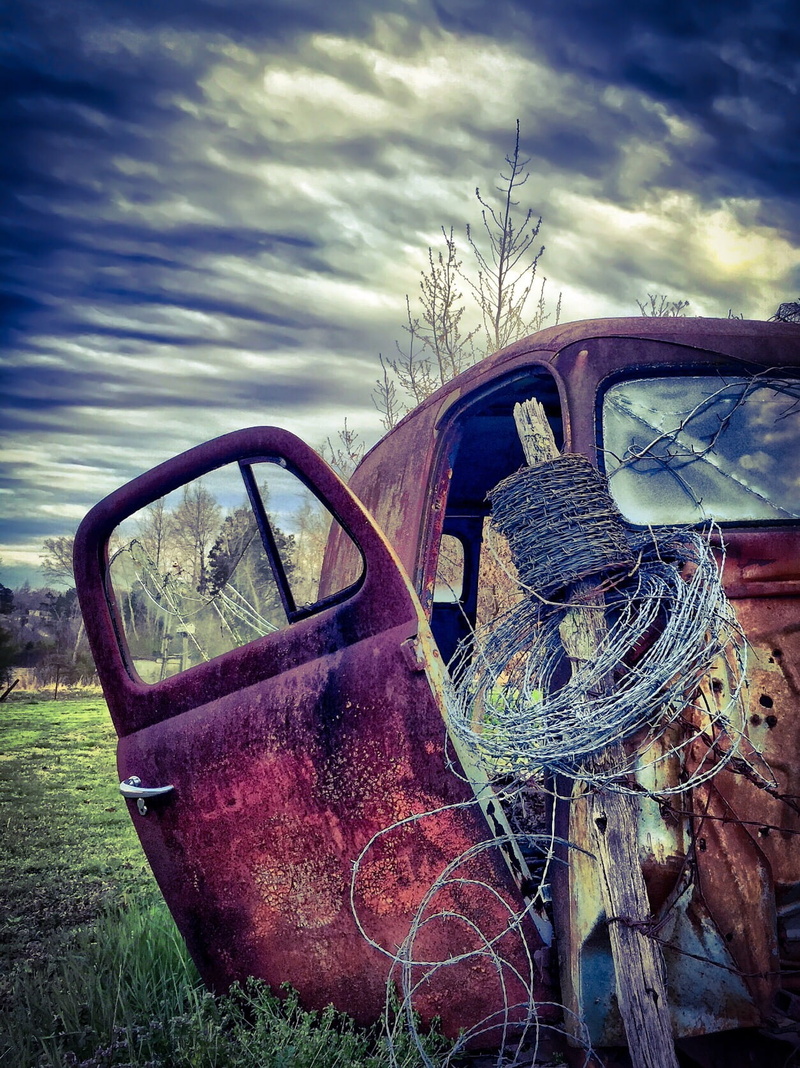 transportation, wreck, misfortune, sky, land Vehicle, wire, farm, damaged, Delivery Truck, 720P, outdoors, abandoned, broken, vehicle, SnapSeed, HDR, iPhone 6