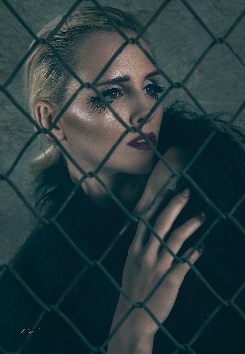 720P, adult, headshot, sadness, beautiful woman, fence, beautiful people, emotion, women, beauty, young women, boundary, depression - sadness, young adult