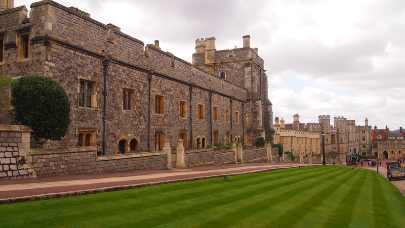 plant, travel destinations, outdoors, travel Locations, England, university, cloud - sky, London, education, castle, learning, history, brown, 4K, day
