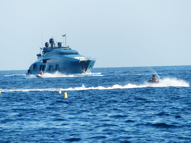 lake, personal, horizon, speed, clear sky, wealth, sea, leisure boat, 4K, ocean, large, shipping, two, mode of transportation, empire, luxury yacht, sky