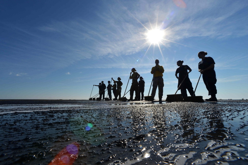 lifestyles, sunlight, Teamwork, day, workers, usa, real people, Cleaning, ship, people, sunbeam, 1080P, sky, team, Sailors, nautical, sun, unit, ocean