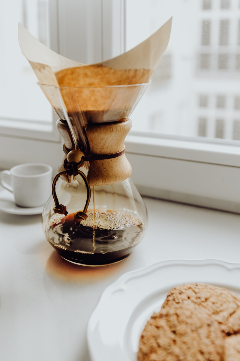 coffee - drink, sweet food, no people, refreshment, food and drink, morning, third, food, focus on foreground, 4K, table, cups, freshness, cup, indoors