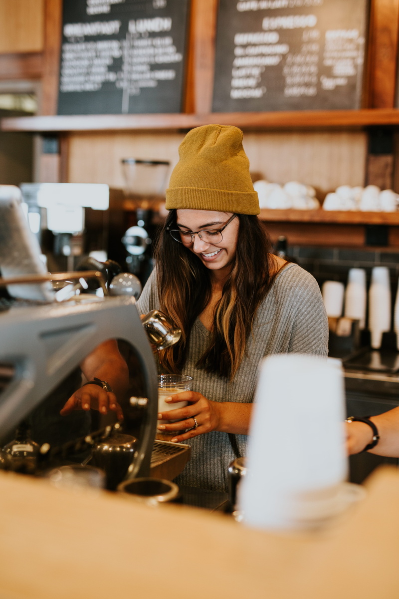 indoors, top, real people, coffee, 5K, food and drink, smiling, hipster, drinking, neck, refreshment, clear, happy, v, hairstyle, women, brown, coffee shop