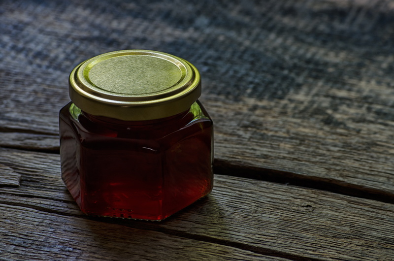 no people, freshness, texture, bee, wooden, healthy, still life, honey, food, taste, jar, wellbeing, product, 4K, indoors, drink, nature, bottle, table