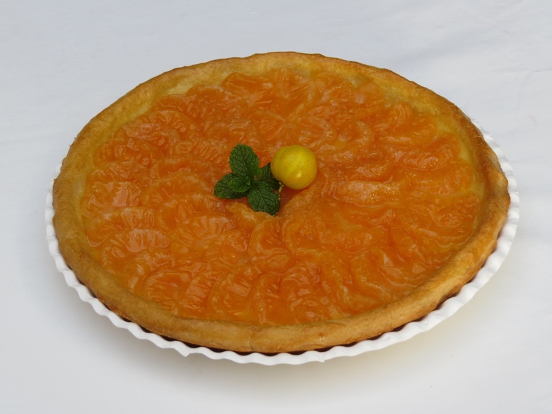 custard, cake, freshness, still life, fruit, pastry, sweetened dough, high angle view, tart - dessert, food and drink, food, studio shot, tangerine tart