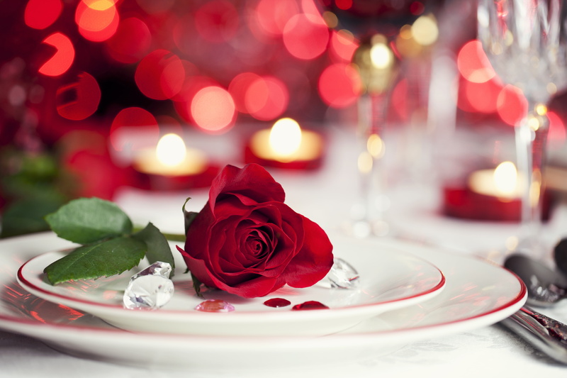 5K, flowers, close-up, setting, petal, table, rose - flower, rose, candles, no people, nature, celebration, red, plate, beauty in nature, freshness, indoors