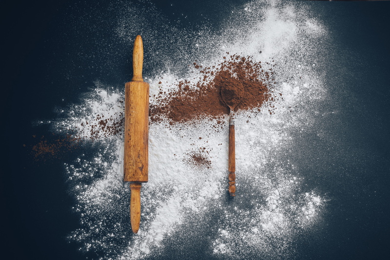 exploding, rolling, chaos, breaking, close-up, brown, rollingpin, splashing, motion, wood - material, communication, white color, strength, water, cocoa