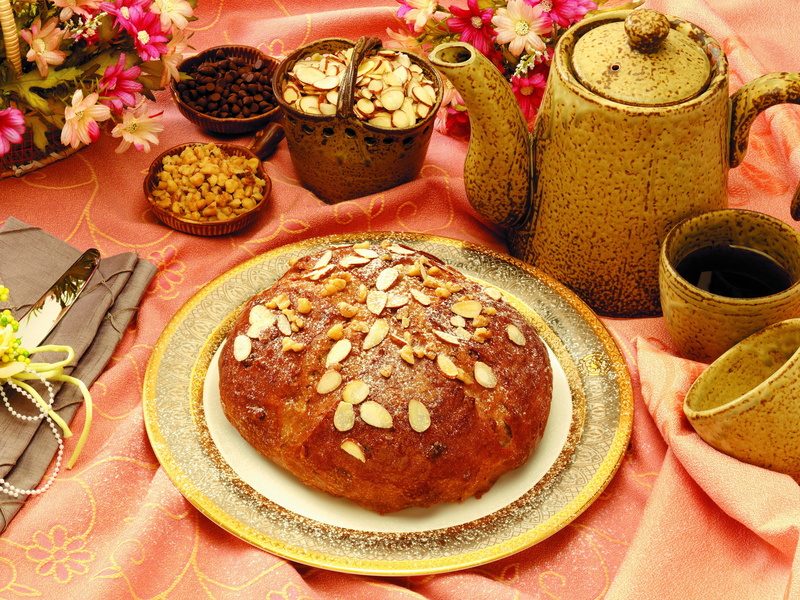 eggs, wood - Material, wellbeing, brown, food, tea cup, homemade, bakery, gourmet, white, cake, pastry, fruit, decoration, dessert, ceramic, flour, ready-to-eat