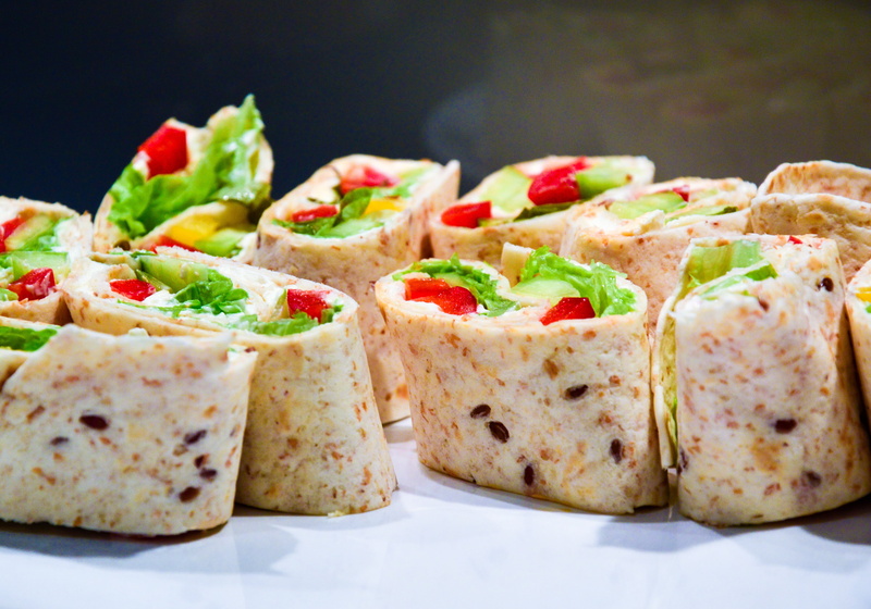 slice, 5K, freshness, black background, sandwich, fruit, healthy eating, vegetable, indian food, meal, snacks, ready-to-eat, lunch, chinese food, yummy