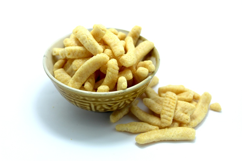 spicy, white background, basin, vitamin, crisp, pepper, cut out, temptation, food and drink, still life, rippled, crunchy, clipping path, calories, potato