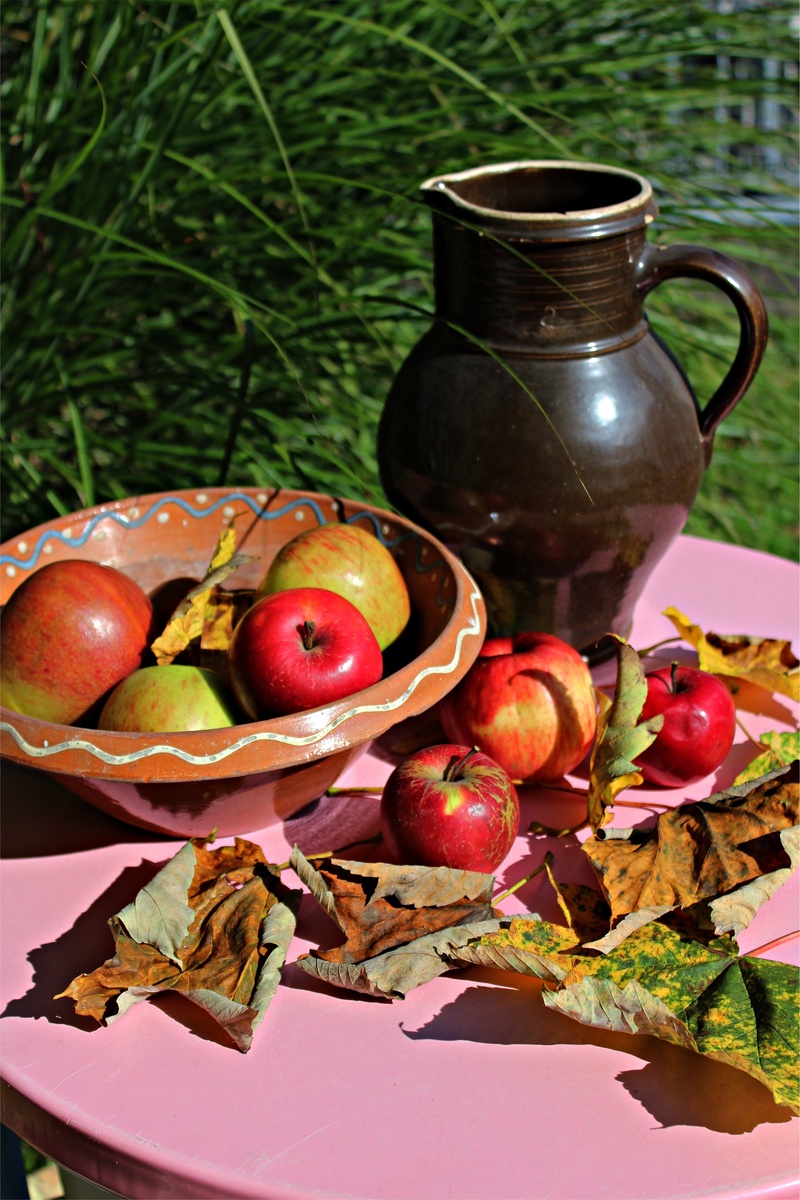 autumn, jar, 4K, close-up, harvest, wellbeing, fruit, purple, apple, mood, no people, apple - Fruit, basket, food and drink, day, still life, ripe, freshness