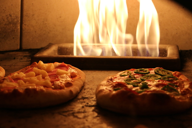 no people, fire, italian, pizza, italian food, heat, crust, hot, freshness, dough, indoors, fast food, pepperoni, sauce, meat, snack, yummy, fire - natural phenomenon