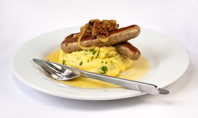 bratwurst, 480P, indoors, temptation, table knife, food, vegetable, studio shot, food and drink, mashed potatoes, no people, garnish, potato, wellbeing