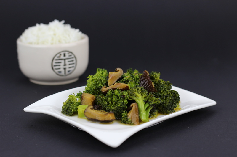 bowl, cut out, vegetable, wok, eat, chinese food, chinese, wok dish, cook, black background, studio shot, freshness, food, green color, rice, court, arranged