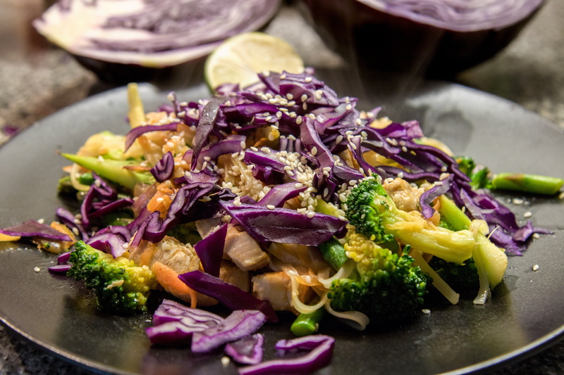 focus on foreground, meal, chicken, preparation, stir fry, chili, fry, indoors, dinner, vegetarian food, oriental, still life, wellbeing, freshness, cuisine