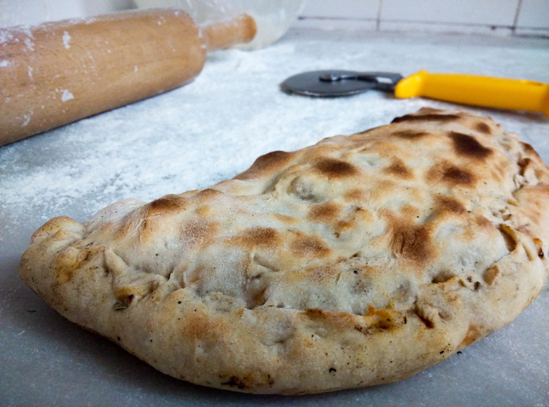 no people, 4K, kitchen, close-up, flour, baking sheet, high angle view, indoors, food, italian, lunch, crust, stuffed, kitchen utensil, pizza, baked pastry item