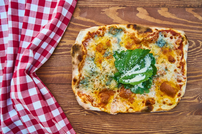 no people, healthy food, salam, wood - material, sauce, background, detail, garlic, dairy product, kitchen, italian, hot, restaurant, plate, close-up, product photo