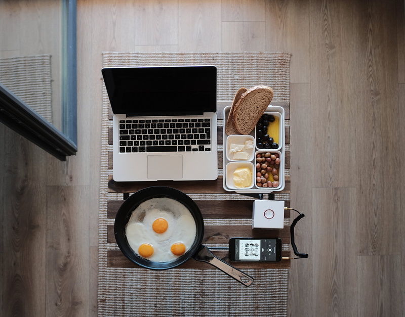 frying, still life, flatlay, portable information device, photo, speaker, eggs, macbook, brunch, fruit, bread, directly above, egg, food and drink, breakfast