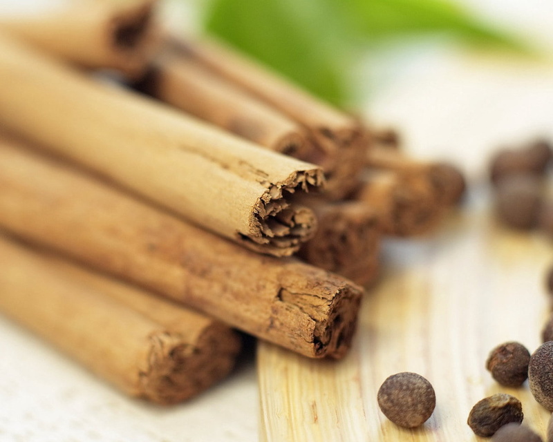 spice, seasoning, cinnamon, indoors, still life, wood - material, brown, large group of objects, 720P, group, snack, close-up, flavor, healthy eating