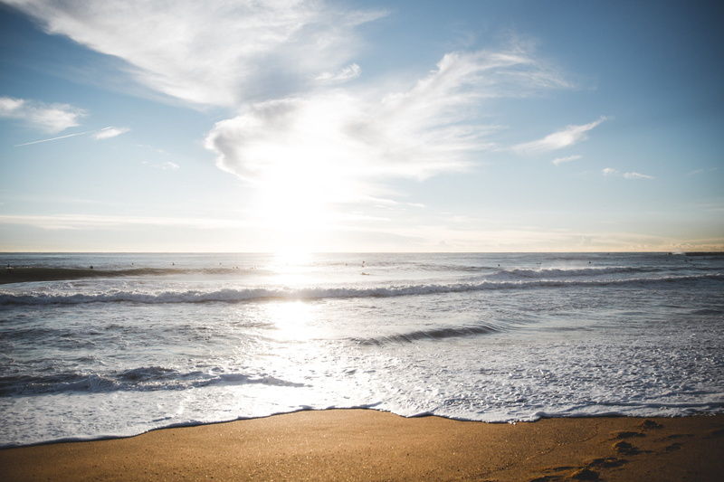 horizon, cloudscape, approaching, sea, horizon over water, nature, sky, light, outdoors, rays, water, shore, summer, landscape, sunshine, tropical, abstract