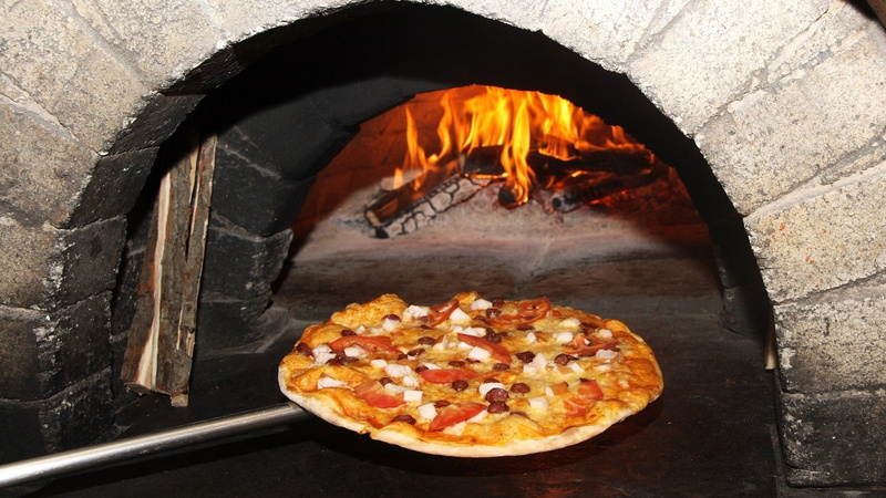 Baking, fast food, close-up, burning, food and drink, freshness, fire, preparation, heat - temperature, high angle view, wood burning stove, Pizza, 1080P
